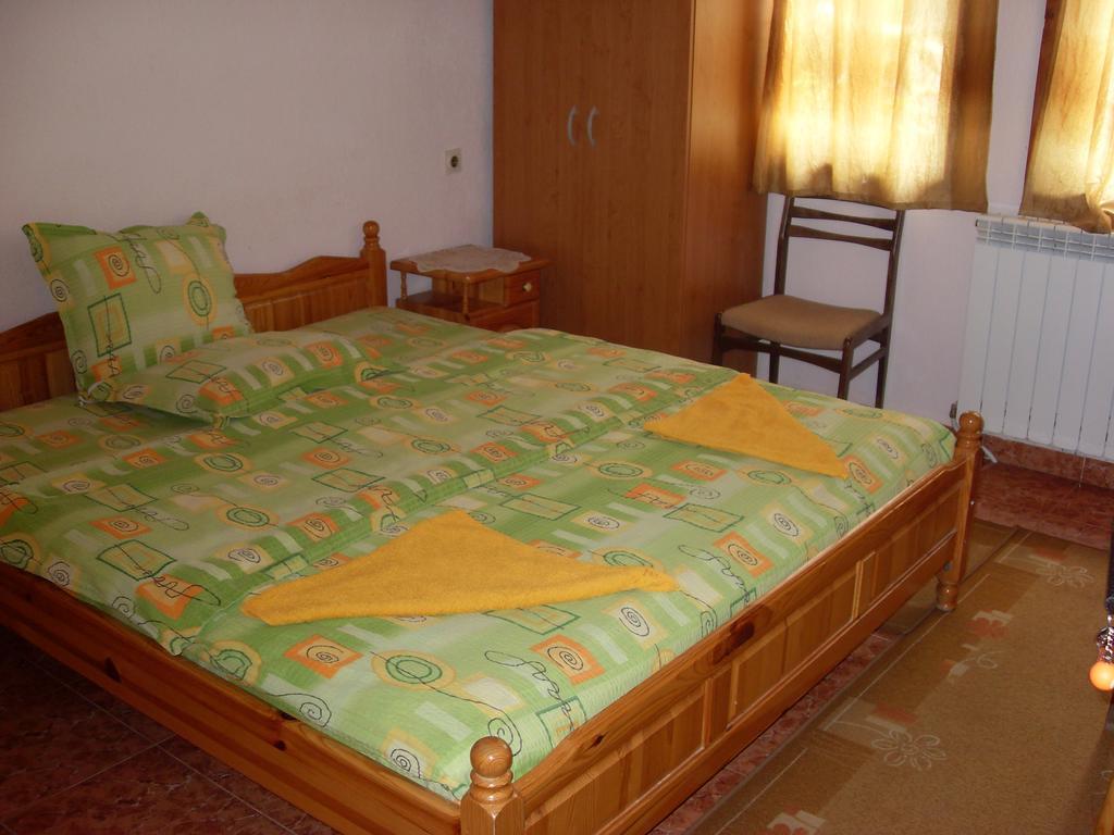Guest House Rimski Most Melnik  Exterior foto